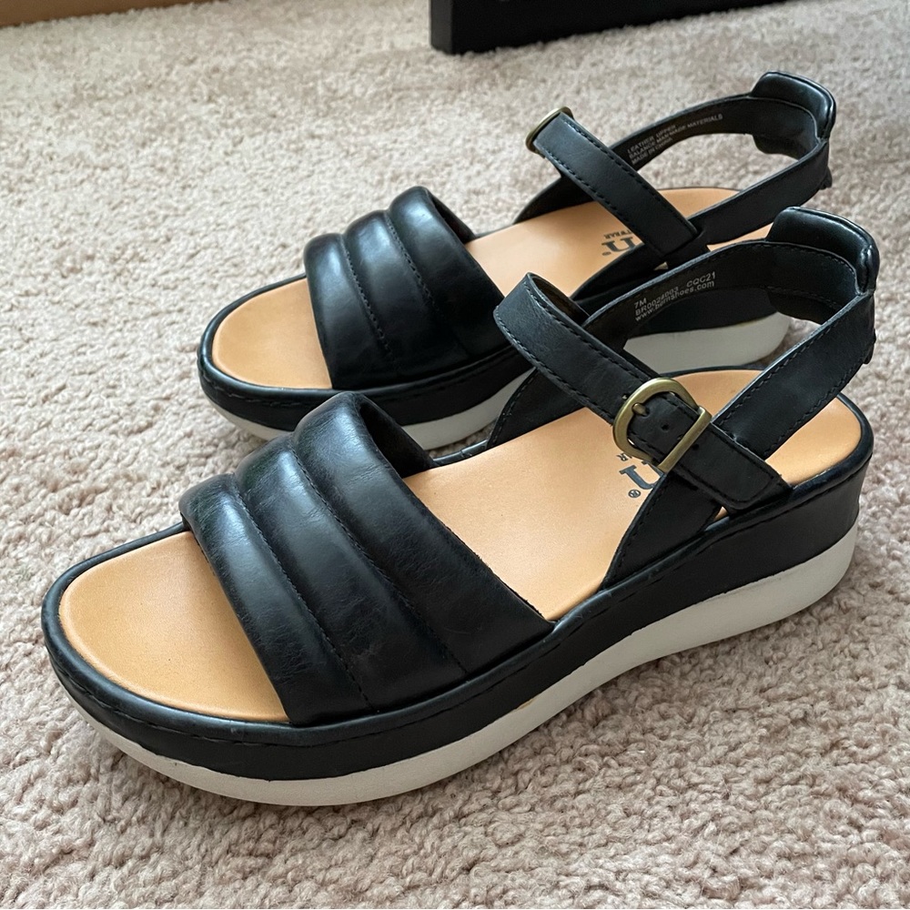 Born Sandals